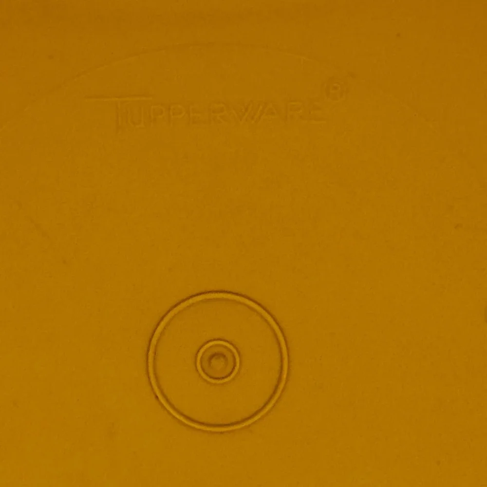 Vintage Tupperware Cake Taker Carrier 11